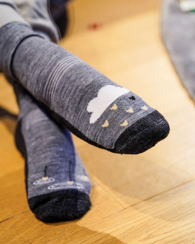 KATTNAKKEN Ullsokk Antiskli, Grå Melert